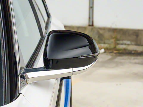 2025�� 2.0T ���л춯��