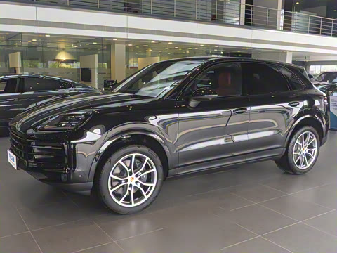 2025�� Cayenne 3.0T ���ΰ�