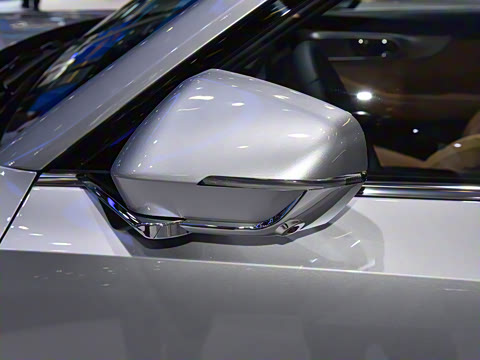 2024�� PHEV 143km Max+