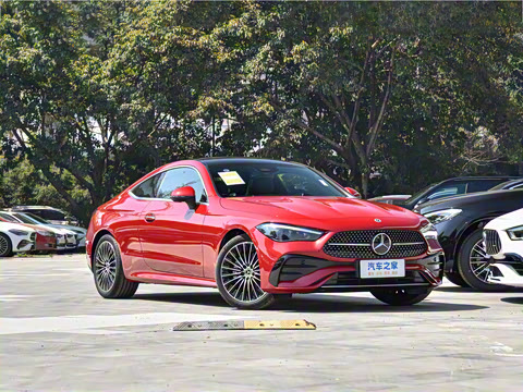 2025�� CLE 300 4MATIC �����ͽ��ܳ�