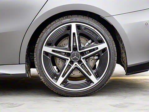 2024�� �Ŀ� AMG A 35 L 4MATIC