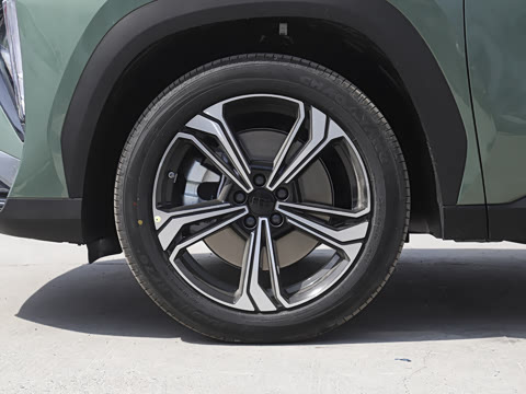 2025�� EM-i 115km ̽��+��