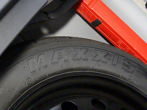 2023��  EcoBoost 285 �������� 6��