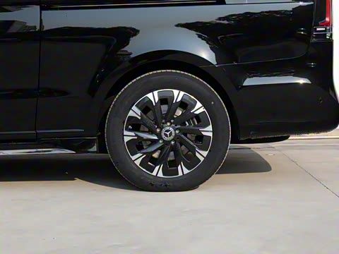 2025�� 2.0T �������ػ�