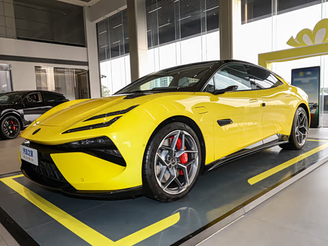 2025�� 600 ������