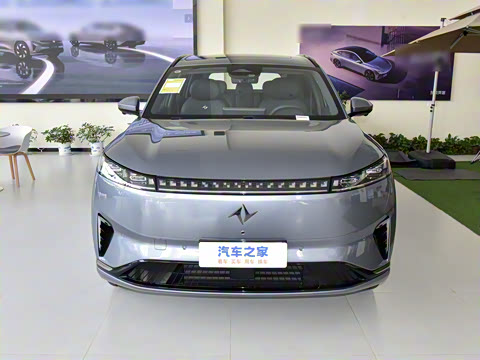 2025�� 636Max���Ȱ� 5��