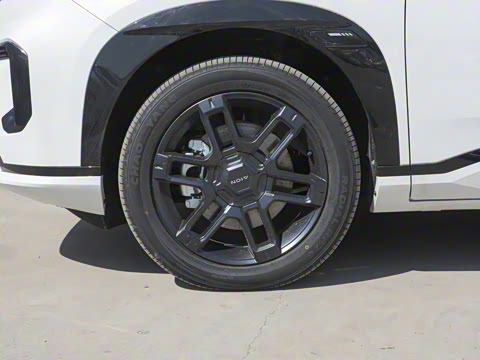 2025�� ���������� 650 ������