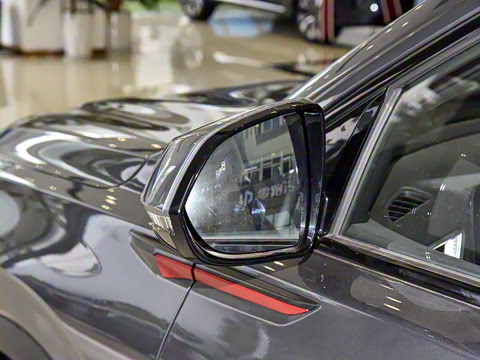 2025�� 1.5T �Զ���ҫ�� 7��