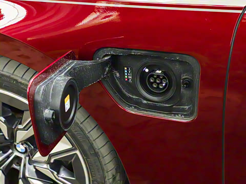 2023�� eDrive50L ����������װ