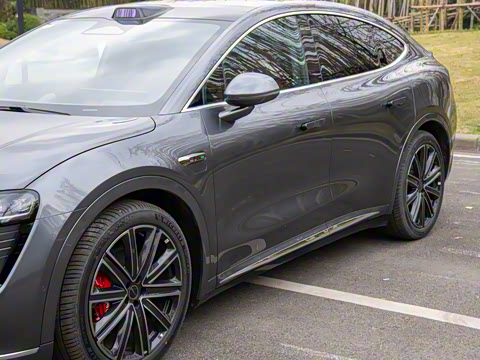 2025�� ���� 331km Ultra