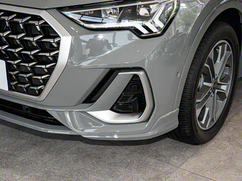 2025�� quattro 45�����ذ� 40TFSI ʱ�ж�����