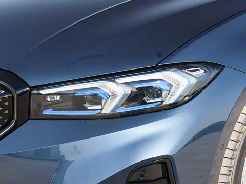 2025�� eDrive 40 L ��ҹ�˶���װ