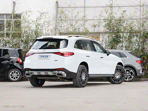 2024�� GLC 300 L 4MATIC ������ 5��