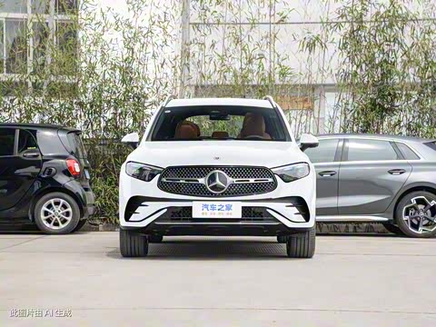 2024�� GLC 300 L 4MATIC ������ 5��