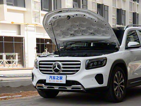 2025�� GLB 220 ʱ����