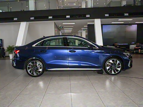 2024�� A3L Limousine 35 TFSI ʱ���˶���