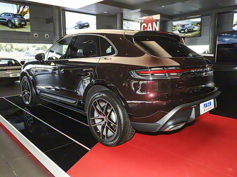 2025�� Macan 2.0T ���ΰ�