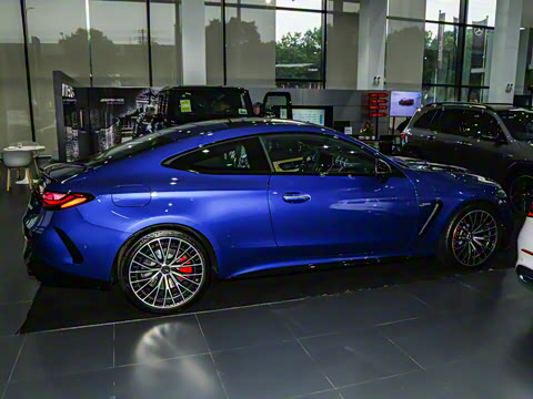 2024�� AMG CLE 53 4MATIC+ ���ܳ�