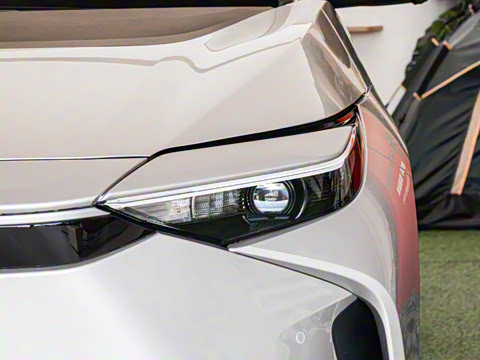 2025�� 615 Pro��