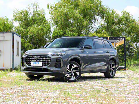 2024�� 45 TFSI quattro ������ ������װ 7��