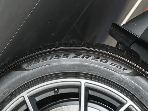 2025�� Cayenne 3.0T ���۰�