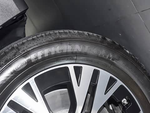 2025�� GLB 220 ������