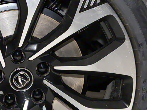 2025�� ���Ĵ� UItra 2.0T ������ �ǻ�������