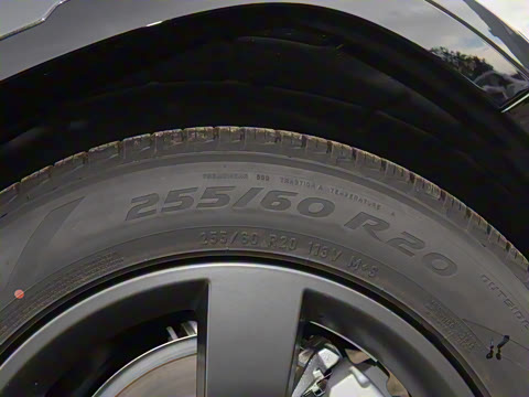 2025�� 110 3.0T P400 X-Dynamic HSE