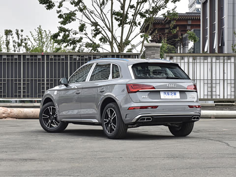 2025�� 45�����ذ� 40 TFSI ʱ�ж�����