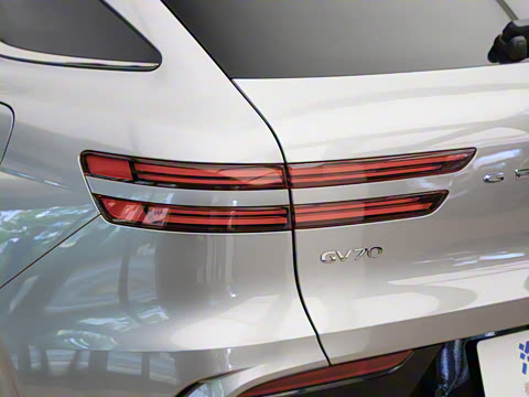 2025�� 2.5T �����콢��