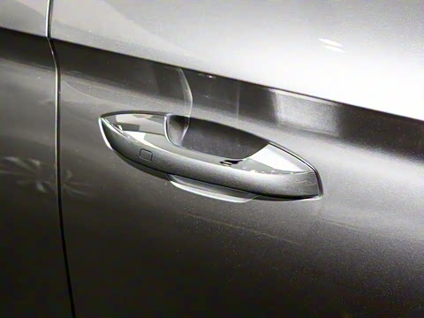 2025�� EV 520km �����