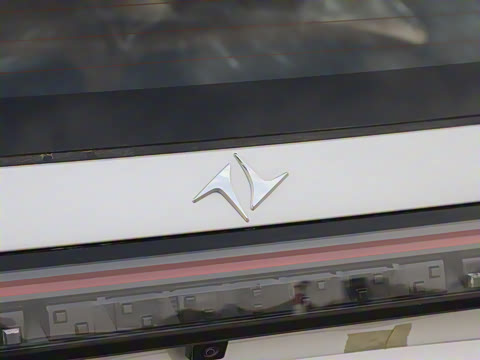 2025�� 636Ultra����� 5��