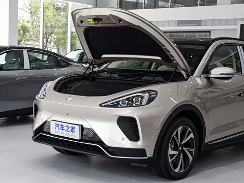 2025�� 688MAX 175kW