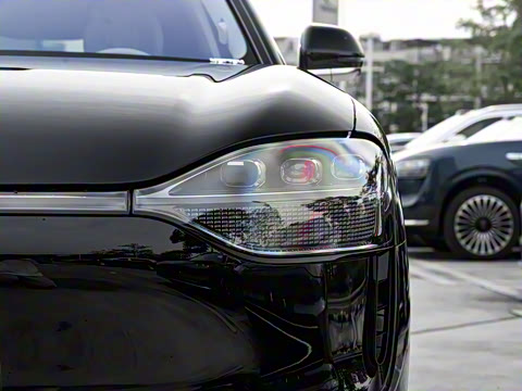 2025�� ���� Ultra�� 100kWh 6����