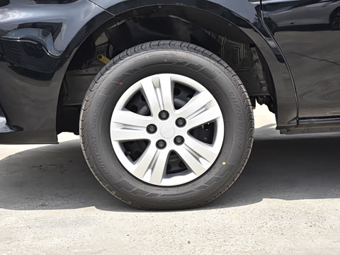 2025�� M5 1.6L ����ʵ���� 5��