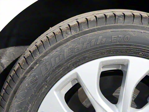 2024�� �Ŀ� ���� 1.6XE CVT���ʰ�