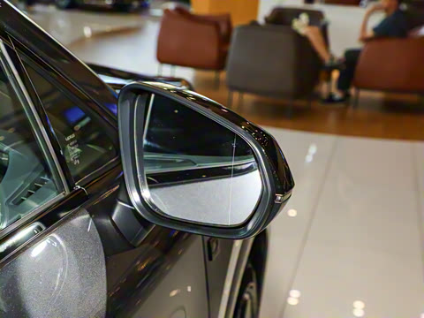 2025�� 500h ����F SPORT Performance