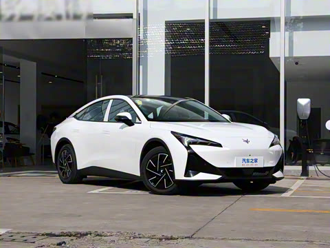 2024�� 560PRO 185kW