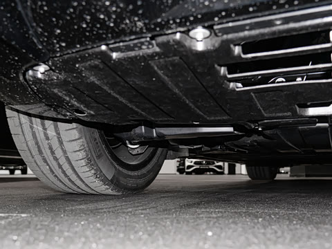 2025�� 500 4MATIC ������