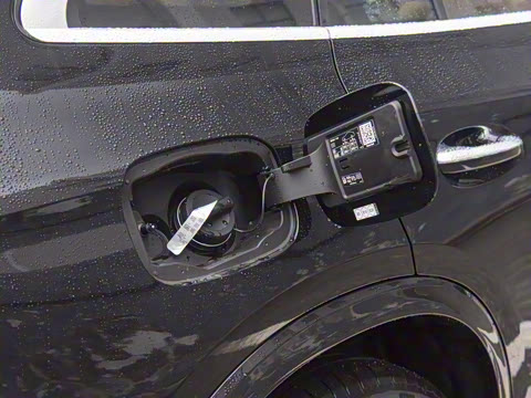 2025�� GLC 260 L 4MATIC ������