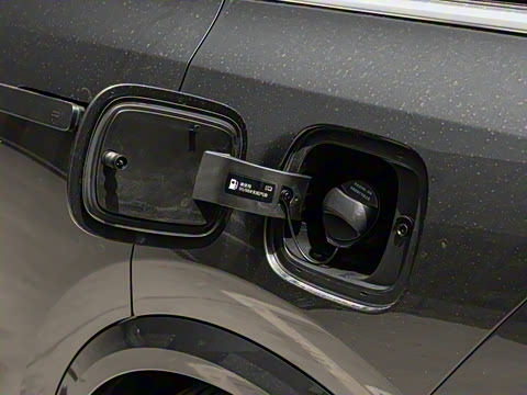 2025�� Ultra ���ܻ��°�