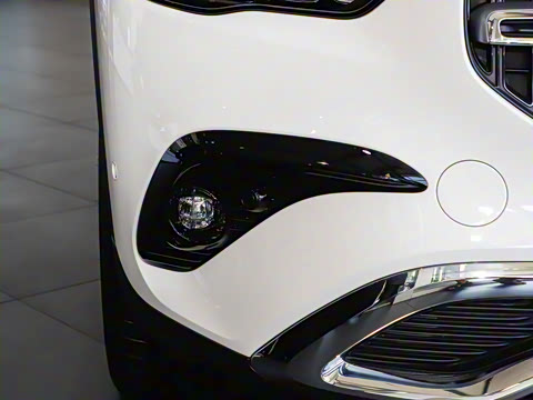 2025�� �Ŀ� GLA 200