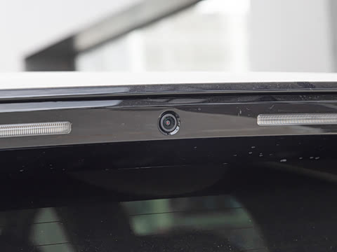 2025�� Ultra ���ܻ��°�