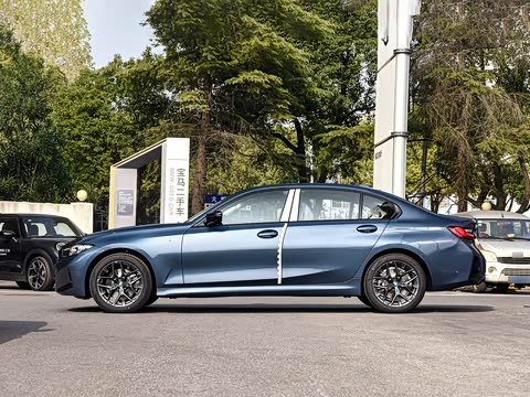 2025�� 330Li M�˶���ҹ��װ