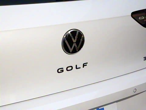 2025�� 300TSI R-Line