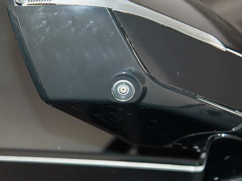 2025�� Ǭ�� UItra 6��