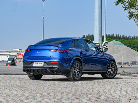 2024�� AMG GLC 43 4MATIC ����SUV