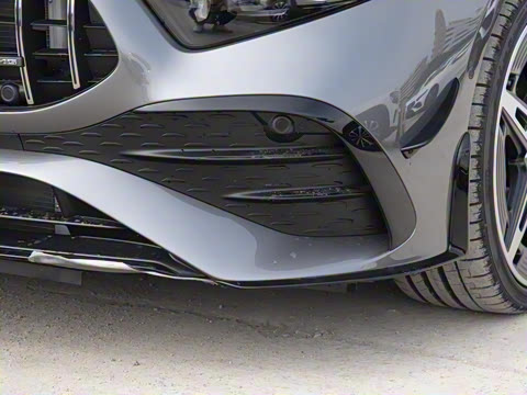 2025�� AMG A 35 4MATIC