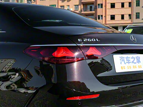 2025�� E 260 L �˶���