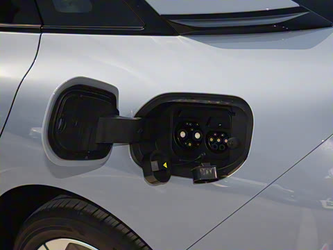 2025�� 620 �������� Plus